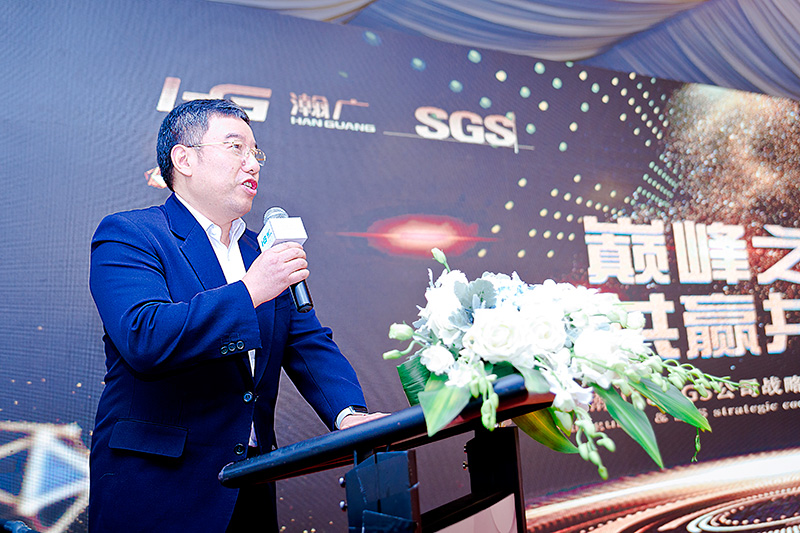 wewt4web.jpg wewt4web.jpg