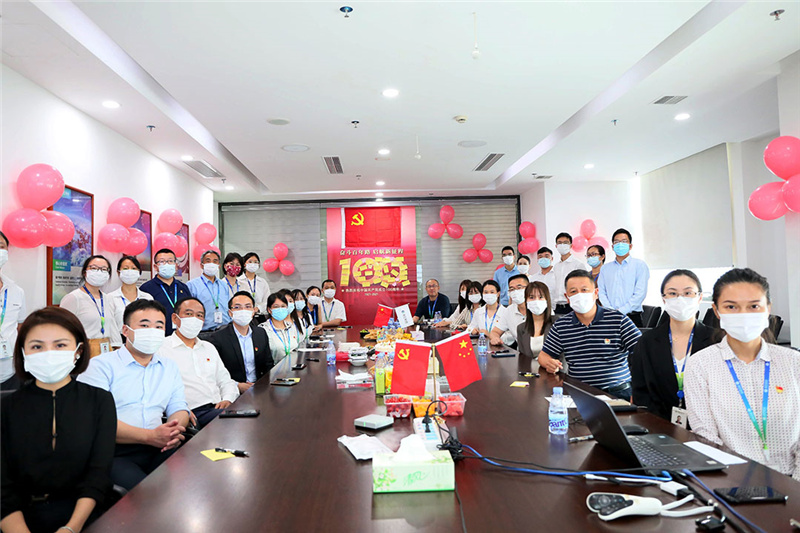 IMGL0612web.jpg IMGL0612web.jpg