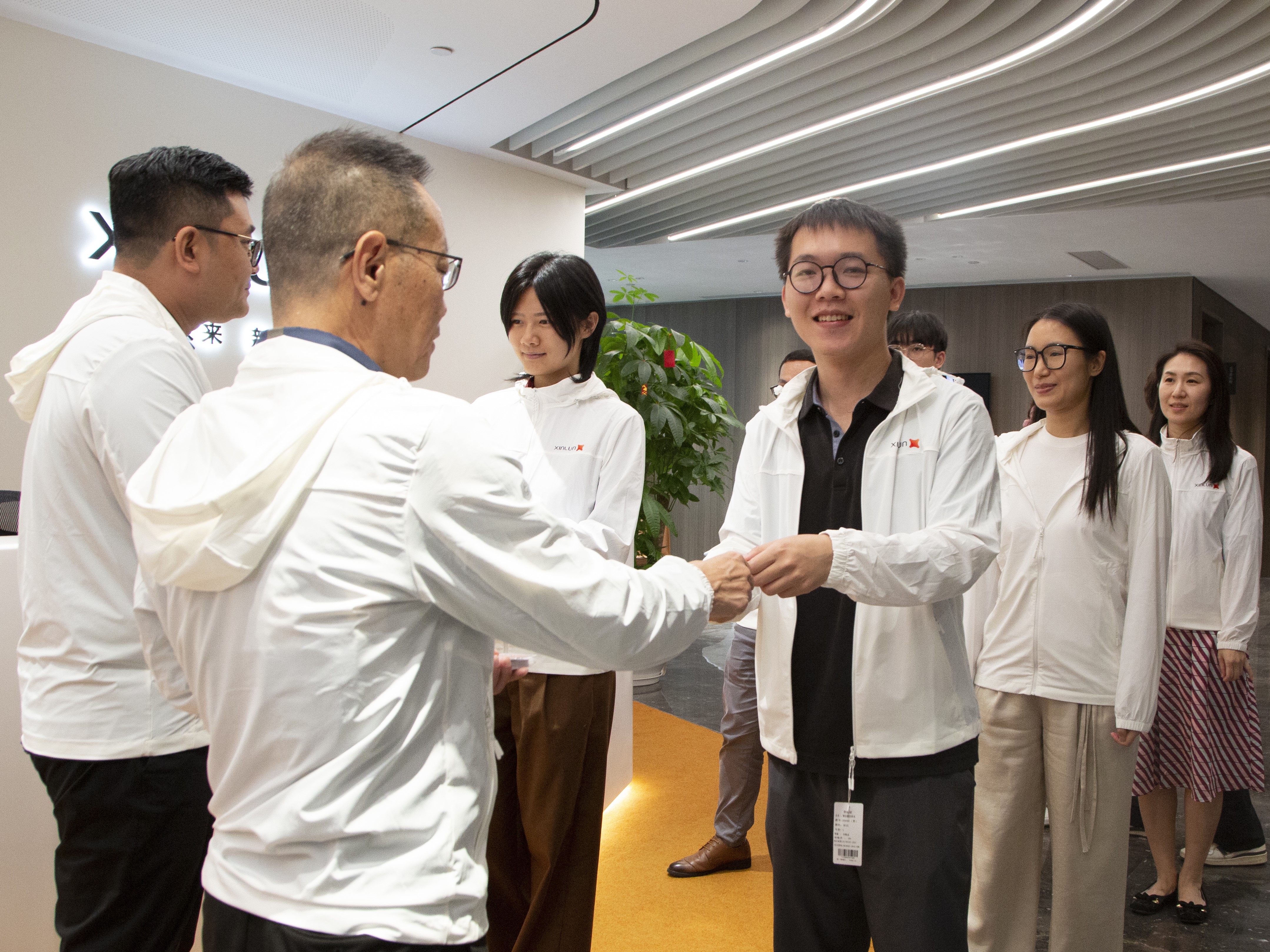 深圳1.jpg 深圳1.jpg